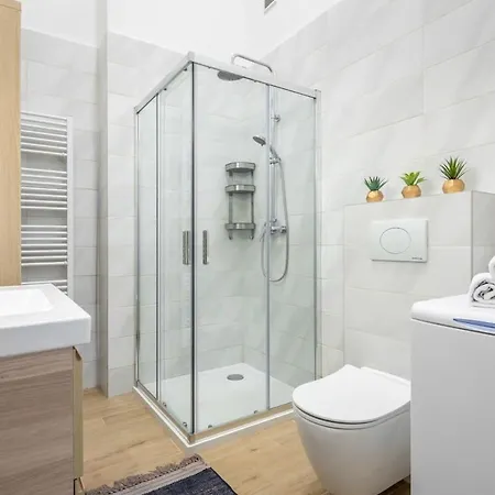 Very Large With Air Conditioning * Budapest