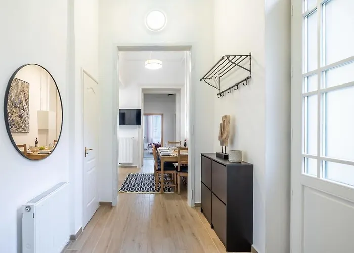 Very Large With Air Conditioning アパート