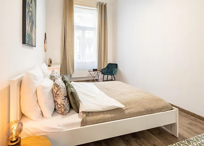 Very Large With Air Conditioning ブダペスト