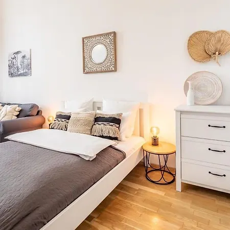 Very Large With Air Conditioning Lejlighed Budapest