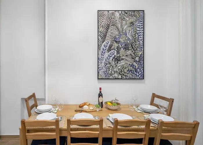 Very Large With Air Conditioning Apartament *